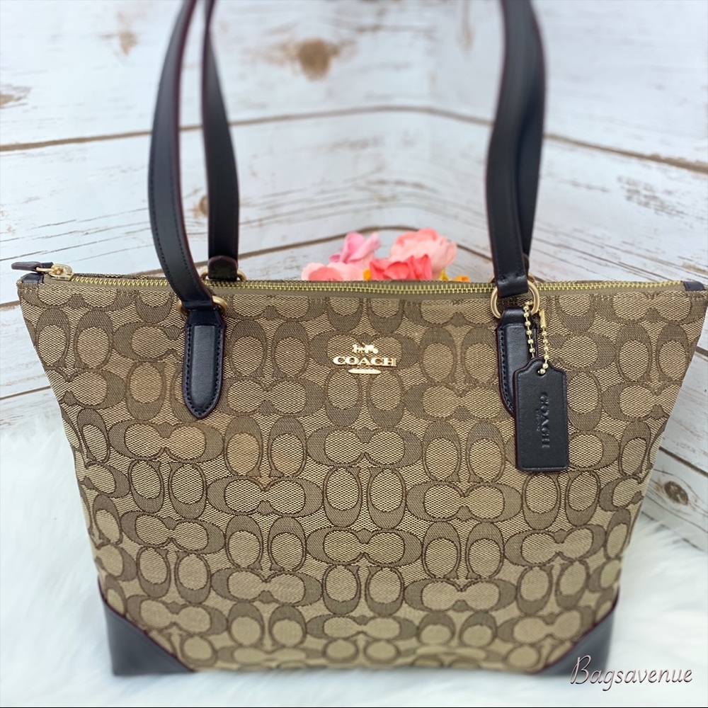 Coach signature khaki zip tote matching wristlet - Picture 5 of 8